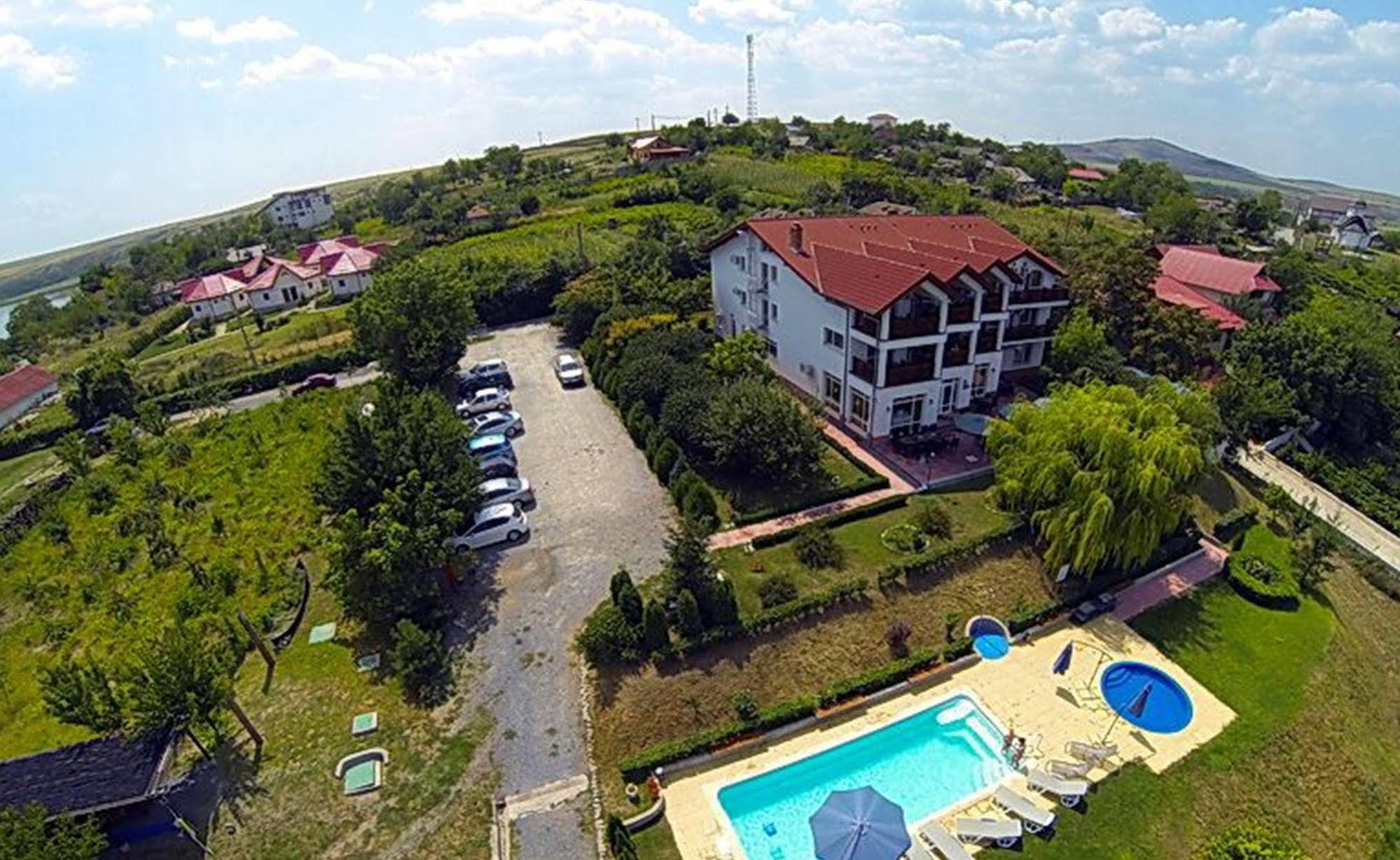 Hotel Wels Băltenii de Sus Esterno foto